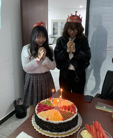 生日会